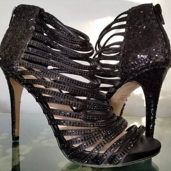 INC 6.5 BLACK SPARKLY STRAPPY GLITTERY HEELS cocktail holidays Christmas dressy - Picture 1 of 4